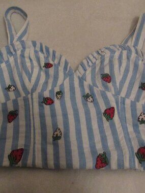 Maeve by Anthropologie Strawberry Crop Sleeveless Top